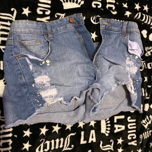 No boundaries Jean shorts size 15